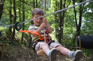 Accès accrobranche Serre Ponçon Aventure